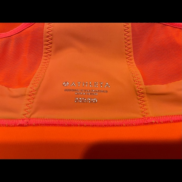 Athleta Hustle Sports Bra - Picture 4 of 4